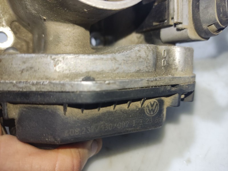 Recambio de caja mariposa para volkswagen polo iii (6n1) 60 1.4 referencia OEM IAM 408237130002  