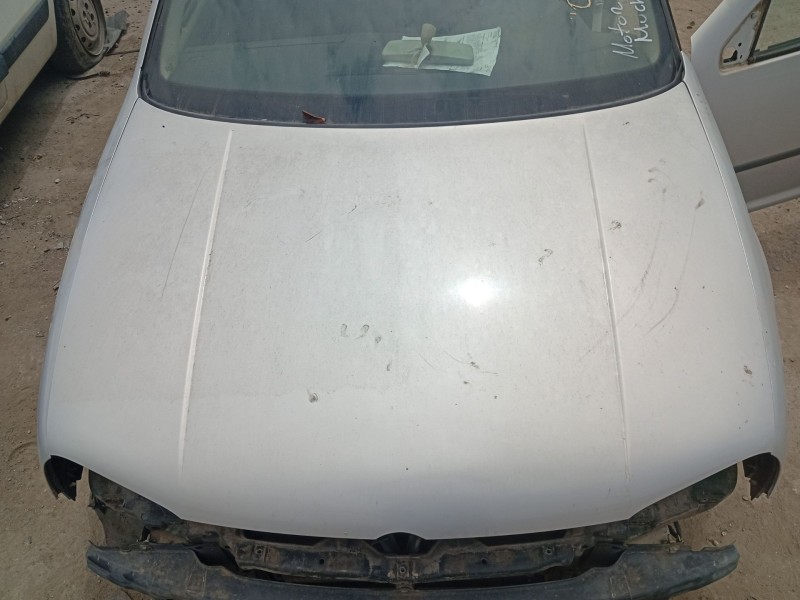 Recambio de capot para volkswagen golf iv (1j1) 1.9 tdi 4motion referencia OEM IAM 1J0823031B  