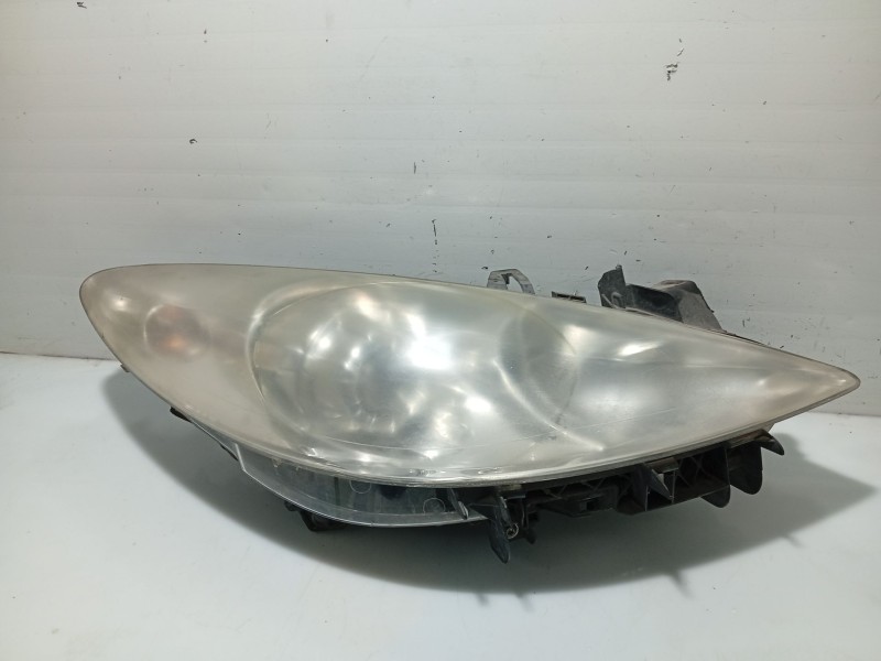 Recambio de faro derecho para peugeot 307 sw (3h) 1.6 hdi 90 referencia OEM IAM 620686  