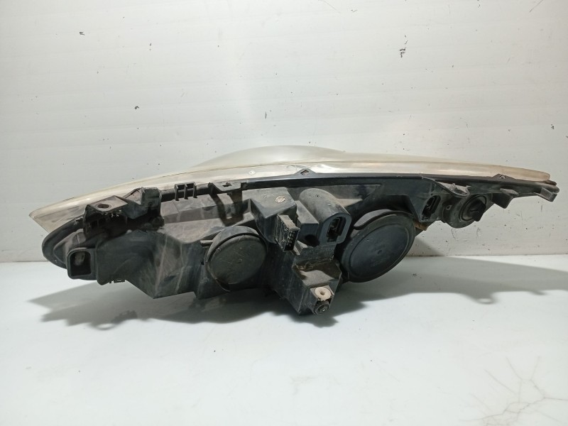 Recambio de faro derecho para peugeot 307 sw (3h) 1.6 hdi 90 referencia OEM IAM 620686  