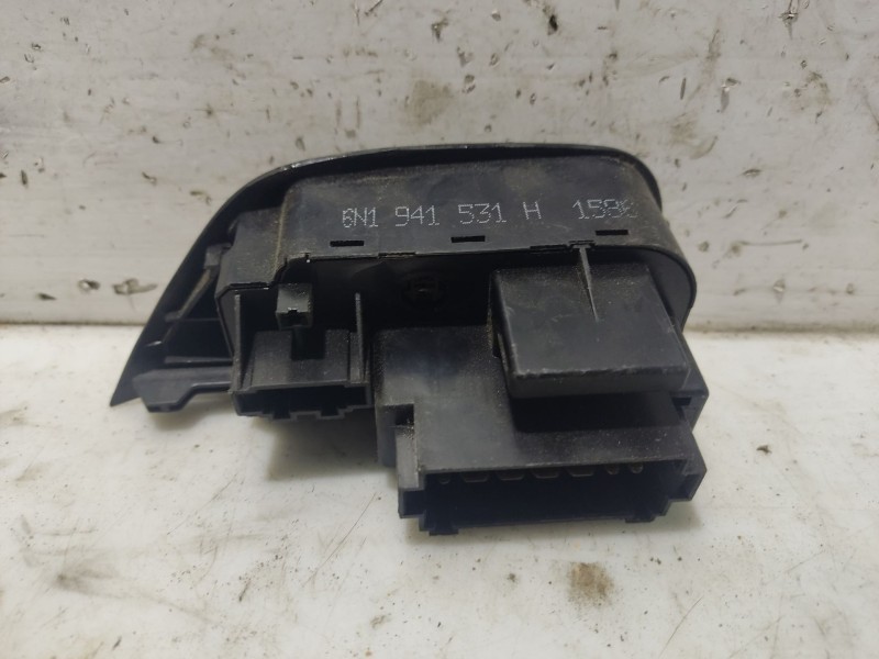 Recambio de mando luces para volkswagen polo iii (6n1) 60 1.4 referencia OEM IAM 6N1941531  