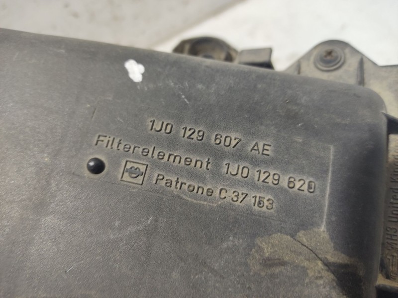 Recambio de caja filtro de aire para seat leon (1m1) 1.9 tdi referencia OEM IAM 1J0129607AE  