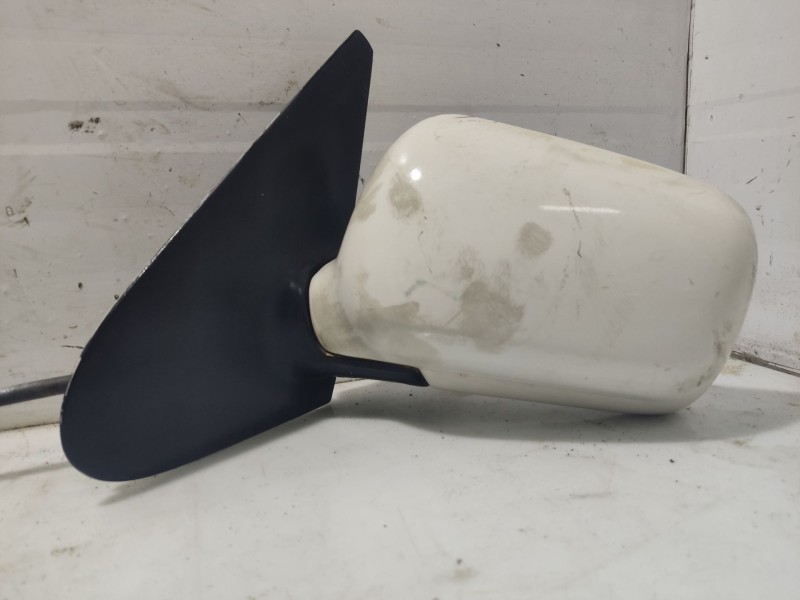 Recambio de retrovisor izquierdo para volkswagen polo iii (6n1) 60 1.4 referencia OEM IAM 6N1857521A  