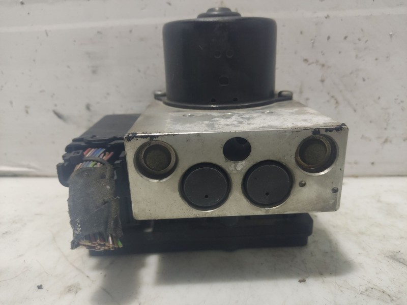 Recambio de abs para mercedes-benz clase c (w203) berlina referencia OEM IAM A0044315412 A2095451432 