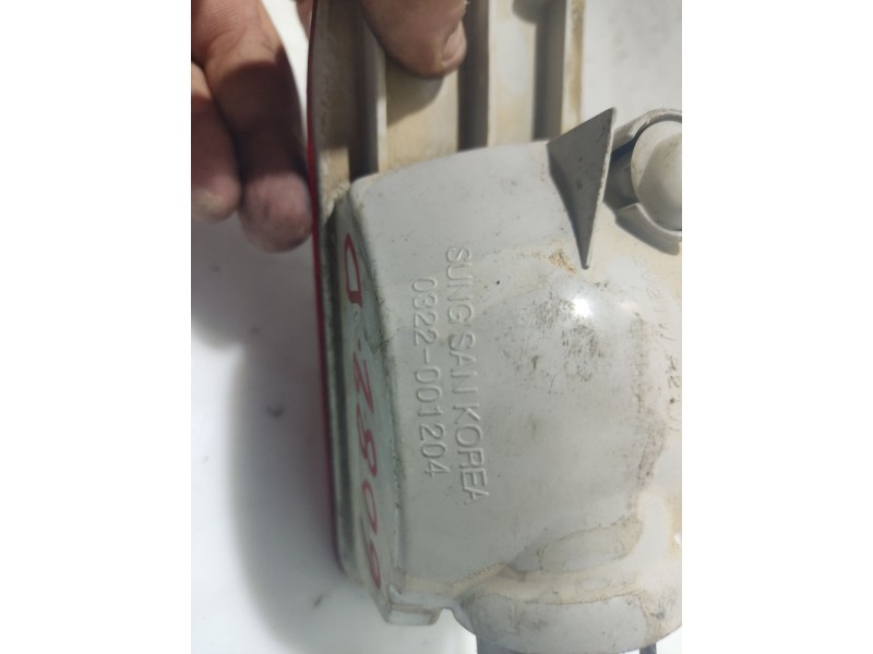 Recambio de piloto trasero derecho paragolpes para chevrolet tacuma monospace (u100) 1.6 referencia OEM IAM 96260534  