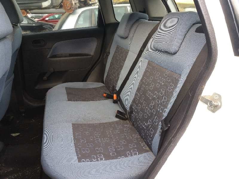 ford fiesta (cbk) 1.4 tdci cat   |   0.01 - ... | 2001 | 68 cv / 50 kw del año 2001