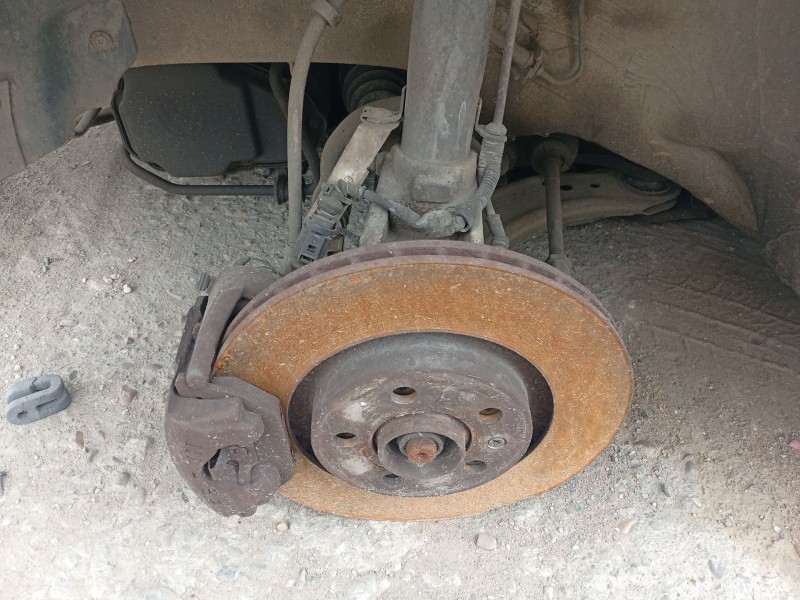 Recambio de mangueta delantera izquierda para volkswagen golf iv (1j1) 1.9 tdi 4motion referencia OEM IAM 1J0407255AJ  