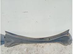 Recambio de moldura para renault clio iii (br0/1, cr0/1) 1.5 dci (c/br0g, c/br1g) referencia OEM IAM 8200290131  