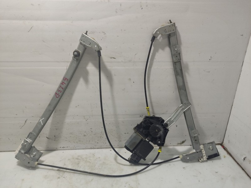 Recambio de elevalunas delantero derecho para volkswagen polo berlina (6n2) trendline referencia OEM IAM 6N3837462D  