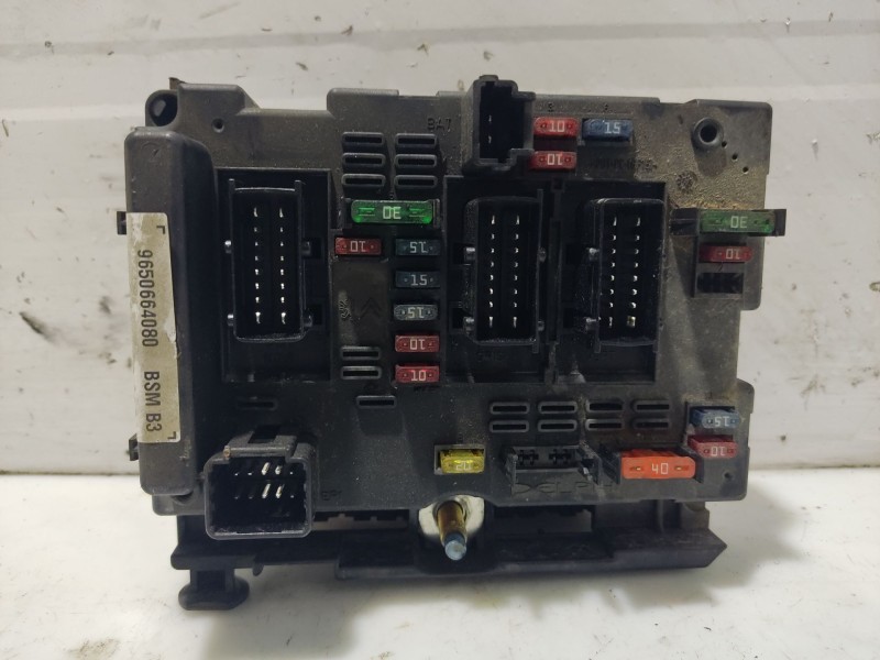 Recambio de centralita bsm para citroën xsara (n1) 1.6 16v referencia OEM IAM 9650664080 BCMB3 
