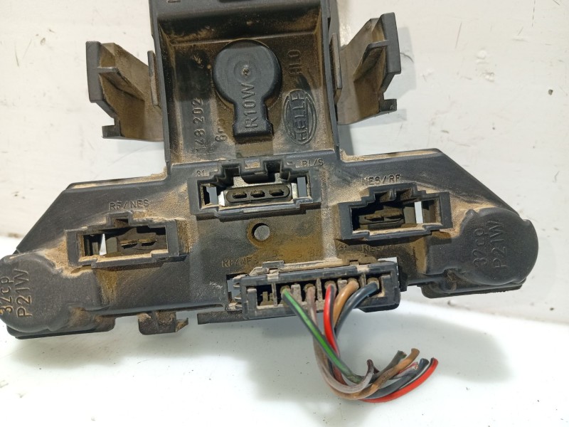 Recambio de portalamparas para volkswagen golf iv (1j1) 1.9 tdi 4motion referencia OEM IAM 1J6945257  