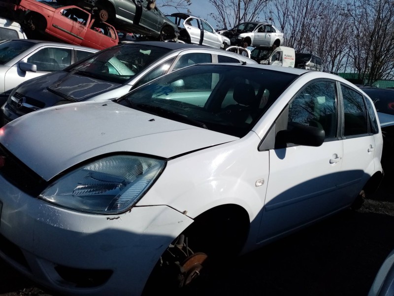 ford fiesta (cbk) 1.4 tdci cat   |   0.01 - ... | 2001 | 68 cv / 50 kw del año 2001