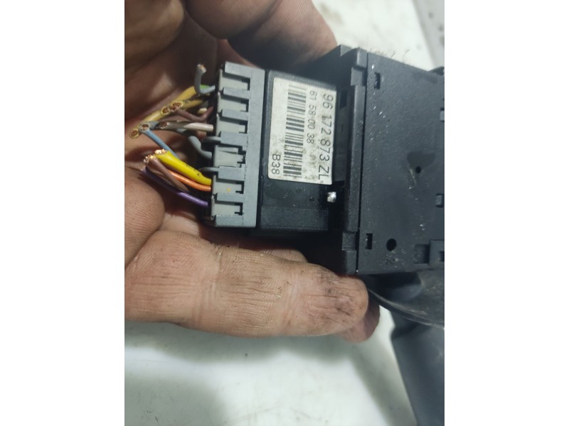 Recambio de mando limpia para citroën xsara picasso referencia OEM IAM 96172873ZL  