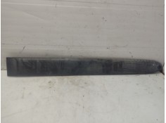 Recambio de moldura para citroën xsara picasso referencia OEM IAM 9642590077  
