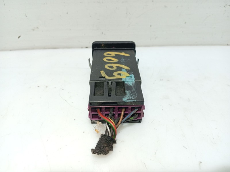 Recambio de warning para volkswagen golf iv (1j1) 1.9 tdi 4motion referencia OEM IAM 1J0953235C  