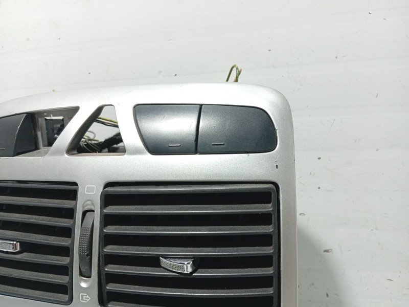 Recambio de moldura para peugeot 307 sw (3h) 1.6 hdi 90 referencia OEM IAM 9634505077  