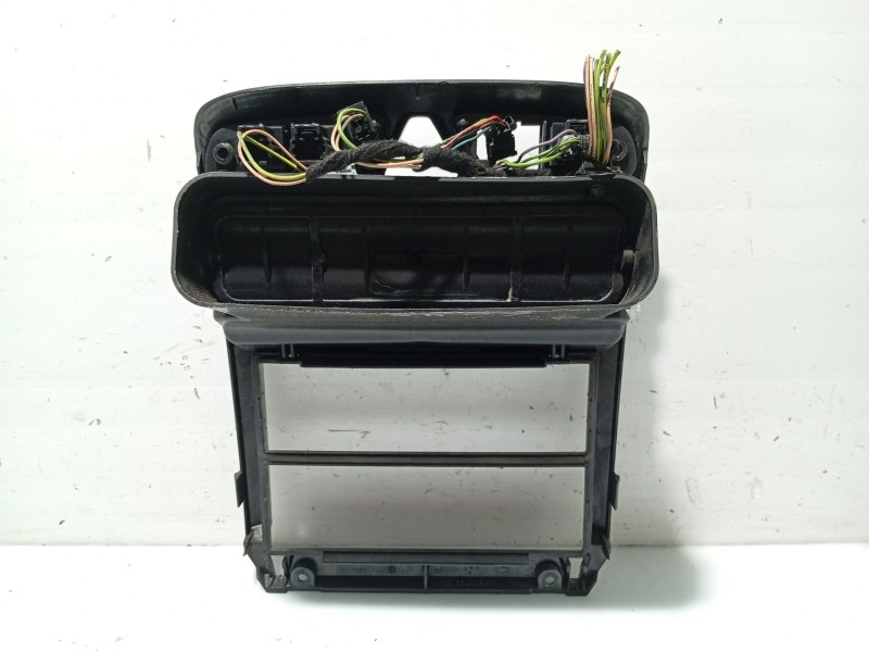 Recambio de moldura para peugeot 307 sw (3h) 1.6 hdi 90 referencia OEM IAM 9634505077  