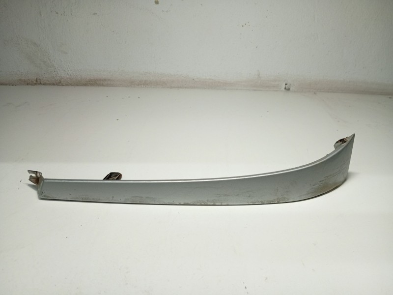 Recambio de moldura para citroën saxo (s0, s1) 1.1 x, sx referencia OEM IAM 9636012777  