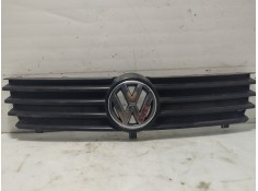 Recambio de calandra delantera de radiador para volkswagen polo berlina (6n2) trendline referencia OEM IAM 6N1857508D01C  