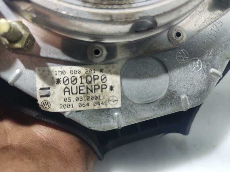 Recambio de airbag delantero izquierdo para seat leon (1m1) 1.9 tdi referencia OEM IAM 1M0880201K  