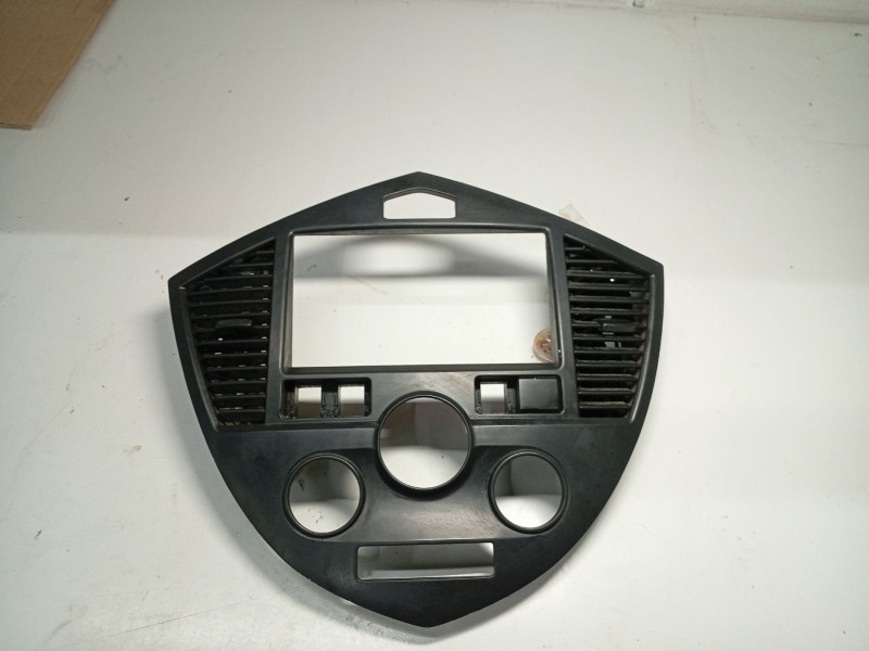 Recambio de moldura para kia carens i monospace (fc, fj) 2.0 crdi referencia OEM IAM 0K2FA55210  