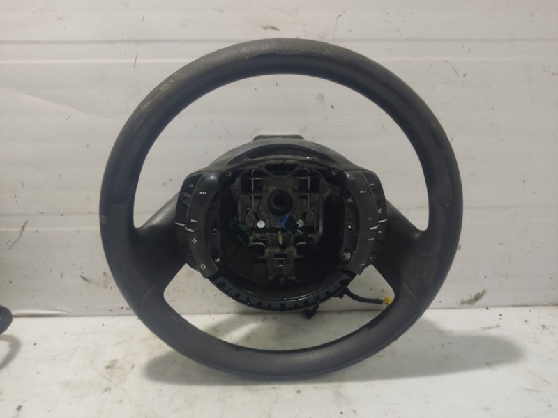 Recambio de volante para citroën c4 i sedán 1.6 hdi referencia OEM IAM 4109JC  