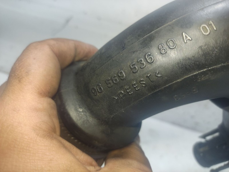 Recambio de tubo para citroën c4 i sedán 1.6 hdi referencia OEM IAM 9656963680  