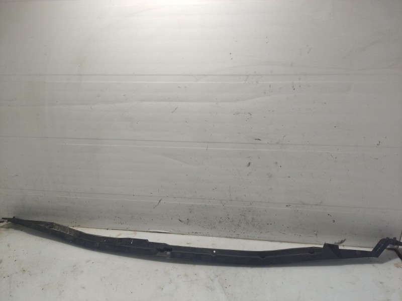 Recambio de moldura para citroën c4 i sedán 1.6 hdi referencia OEM IAM 05523m  