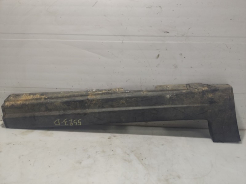 Recambio de moldura para citroën c4 i sedán 1.6 hdi referencia OEM IAM 953419077  