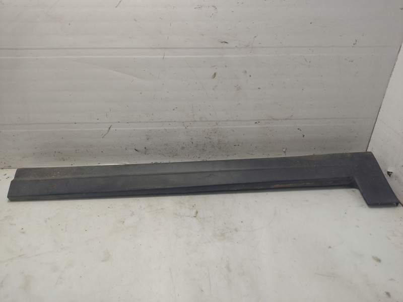 Recambio de moldura para citroën c4 i sedán 1.6 hdi referencia OEM IAM 9653419377  