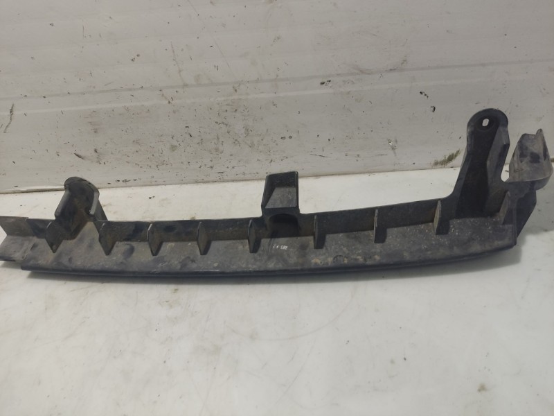 Recambio de moldura para citroën c4 i sedán 1.6 hdi referencia OEM IAM 9682351580  