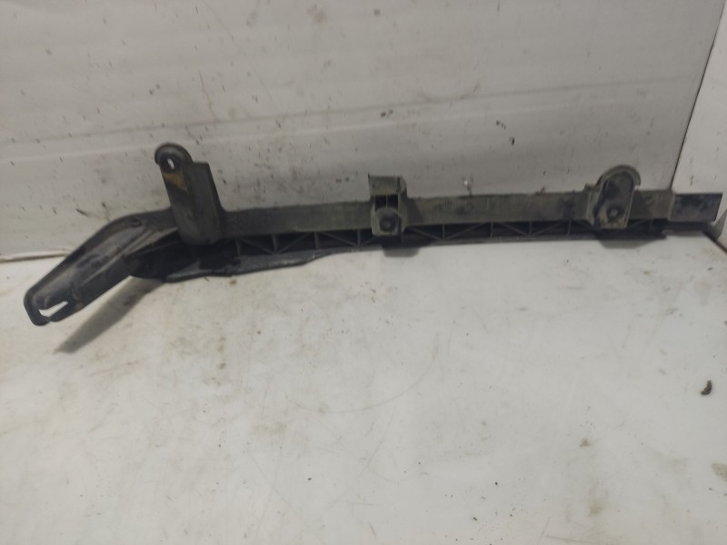 Recambio de moldura para citroën c4 i sedán 1.6 hdi referencia OEM IAM 9682351580  