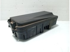 Recambio de caja reles / fusibles para opel vectra c (z02) 1.9 cdti (f69) referencia OEM IAM 13198102 00104268 519131007