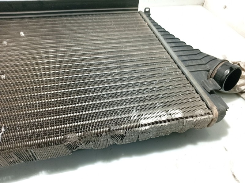 Recambio de intercooler para opel vectra c (z02) 1.9 cdti (f69) referencia OEM IAM 13205149  