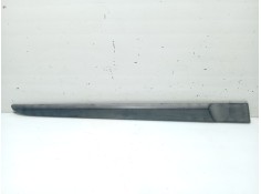 Recambio de moldura puerta trasera derecha para renault clio iii (br0/1, cr0/1) 1.5 dci (c/br0g, c/br1g) referencia OEM IAM 7701