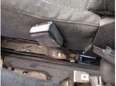 Recambio de anclaje cinturon delantero derecho para peugeot 307 sw (3h) 1.6 hdi 90 referencia OEM IAM 8973PV  