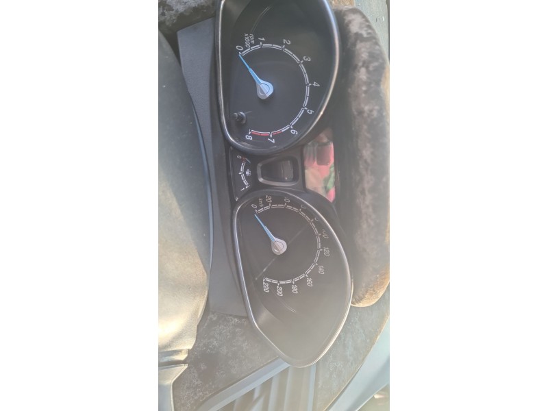 ford fiesta vi (cb1, ccn) del año 2014