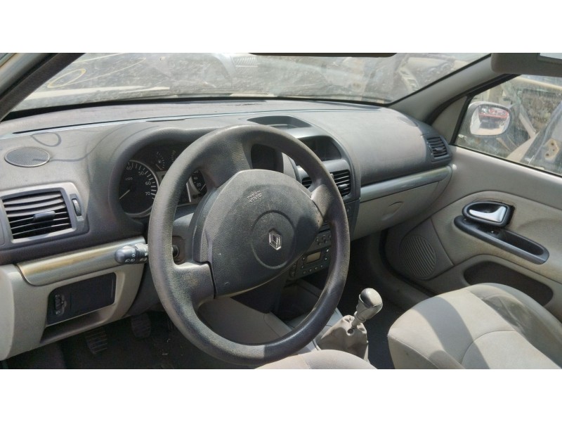 renault clio ii (bb_, cb_) del año 2003