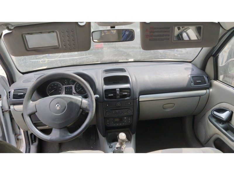 renault clio ii (bb_, cb_) del año 2003