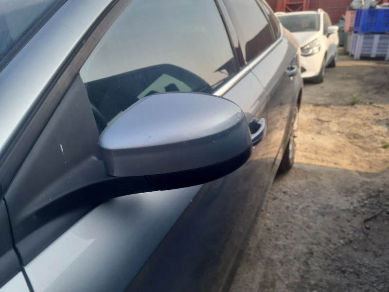 ford mondeo iv sedán (ba7) del año 2009