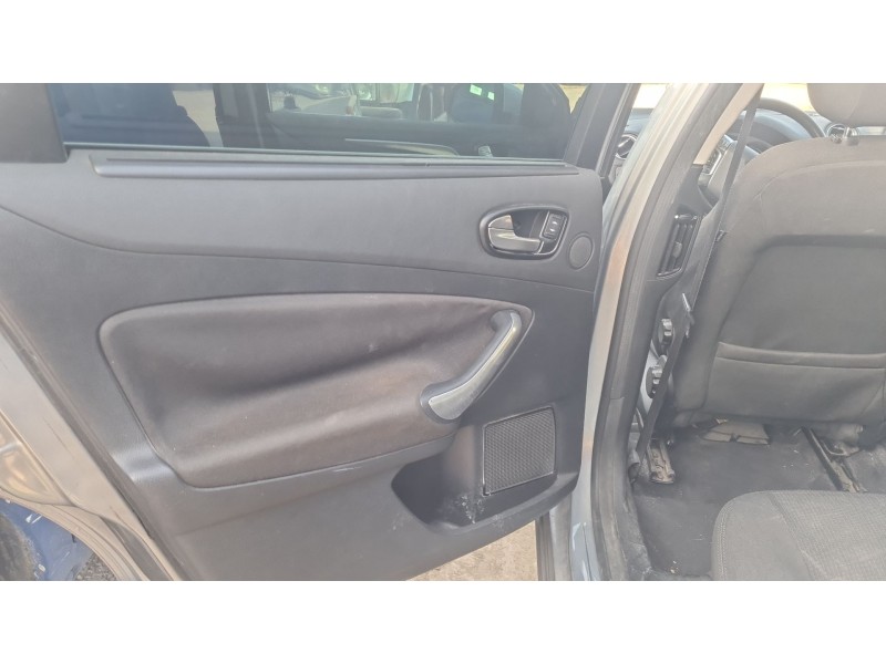 ford mondeo iv sedán (ba7) del año 2009