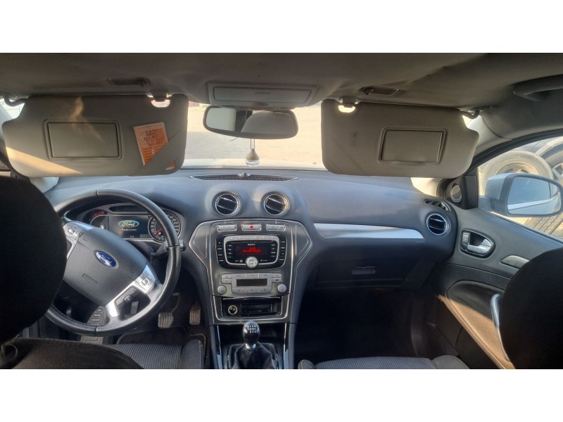 ford mondeo iv sedán (ba7) del año 2009