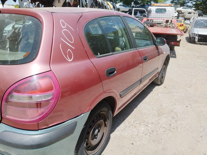 nissan almera ii hatchback (n16) del año 2001