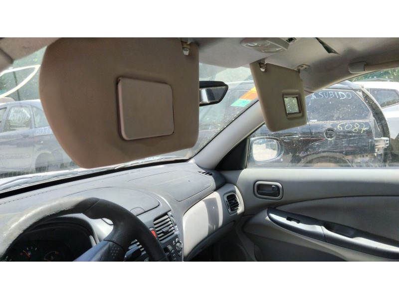 nissan almera ii hatchback (n16) del año 2001