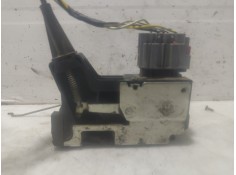 Recambio de cerradura puerta delantera derecha para ford fiesta (cbk) 1.4 tdci cat referencia OEM IAM 1372462  