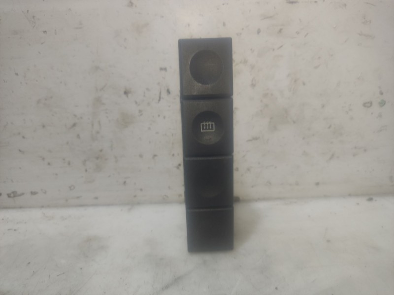 Recambio de interruptor para ford fiesta (cbk) 1.4 tdci cat referencia OEM IAM 2S68TC621AC  