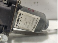 Recambio de elevalunas delantero derecho para nissan interstar (x70) referencia OEM IAM 8070000QAF   2