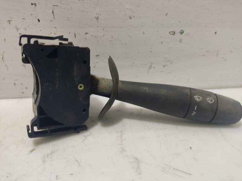 Recambio de mando limpia para nissan interstar (x70) referencia OEM IAM 8200251704 345640023 