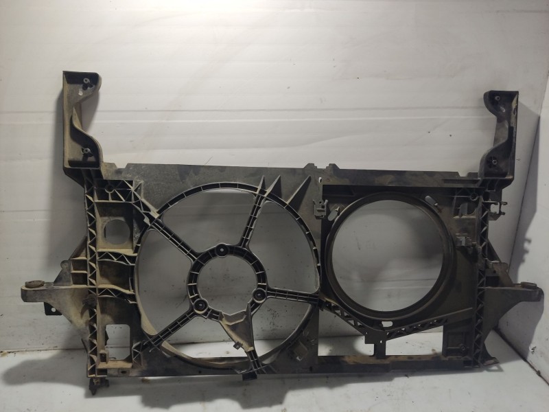 Recambio de moldura para nissan interstar (x70) referencia OEM IAM 8200620667  