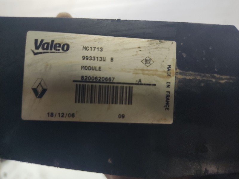 Recambio de moldura para nissan interstar (x70) referencia OEM IAM 8200620667  